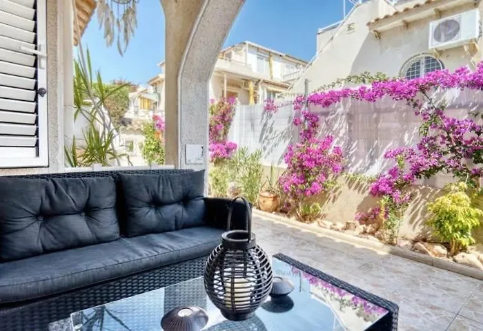 Vt-503130-A Villa Solaris-Here Comes The Sun