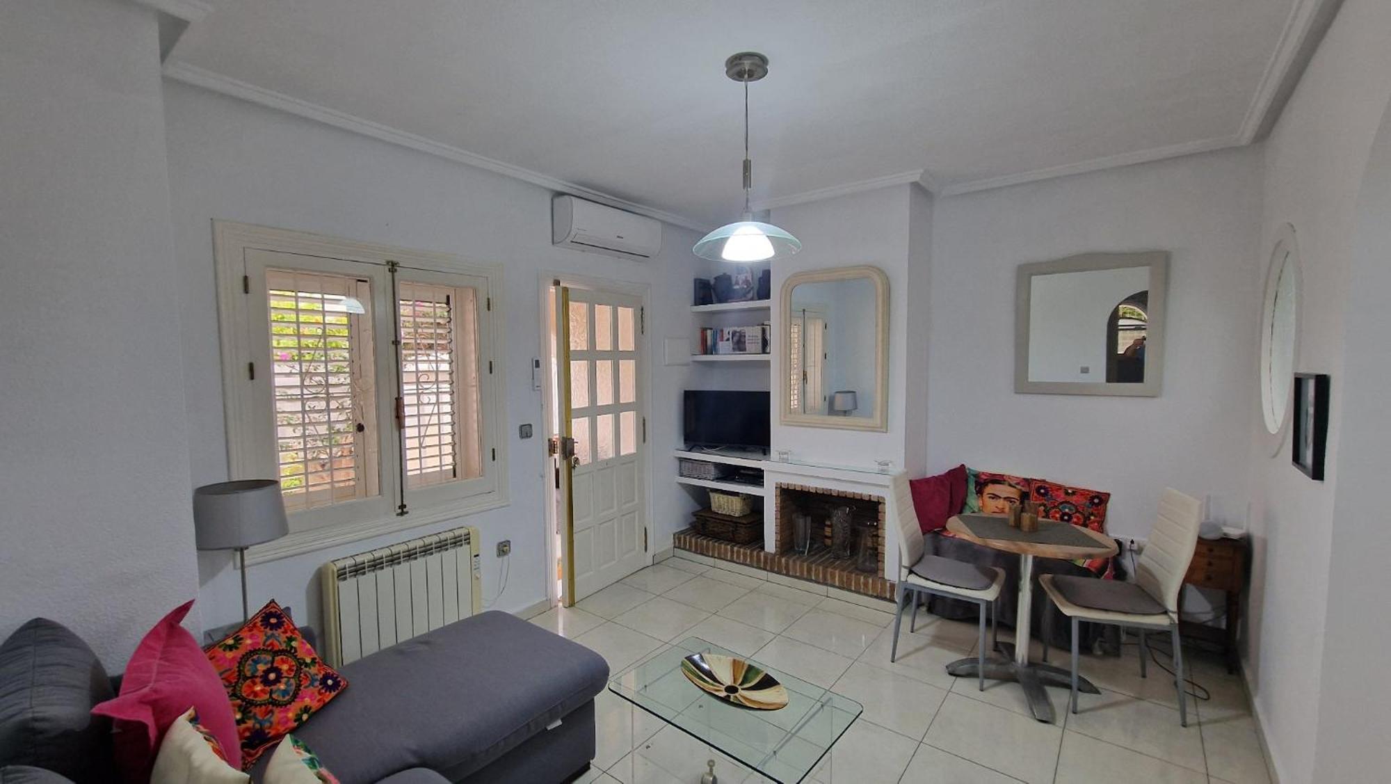 Vt-503130-a Solaris-here Comes The Sun Villa Los Altos